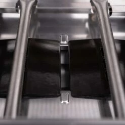 SANTOS S-418 All Black | Seiten- & Heckbrenner | Komplett Schwarz Inkl. Drehspieß, Rostheber & Silikonablage 26 SANTOS S-418 All Black | Seiten- & Heckbrenner | Komplett Schwarz Inkl. Drehspieß, Rostheber & Silikonablage -BROIL KING Verkäufe 892474445bab42401d34271bd4269c11