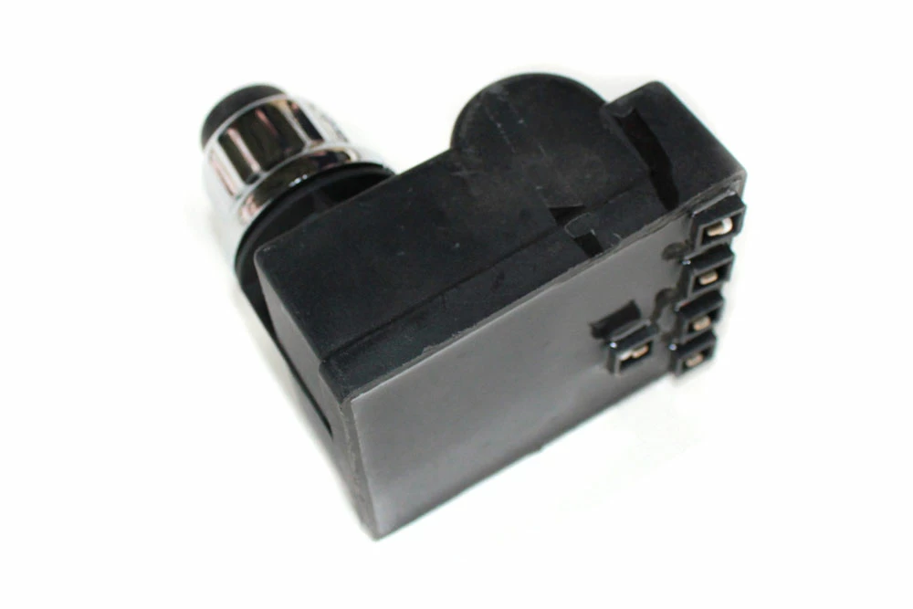 Santos Piezozündung 5 Er Reno, Montana, York, Nambia, Free Memphis 3 Santos Piezozündung 5 Er Reno, Montana, York, Nambia, Free Memphis – Bild 3