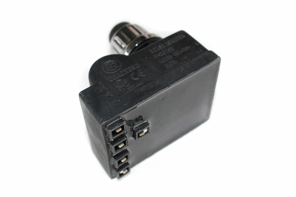 Santos Piezozündung 5 Er Reno, Montana, York, Nambia, Free Memphis 2 Santos Piezozündung 5 Er Reno, Montana, York, Nambia, Free Memphis – Bild 2