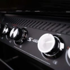 SANTOS S-418 All Black | Seiten- & Heckbrenner | Komplett Schwarz Inkl. Drehspieß, Rostheber & Silikonablage 28 SANTOS S-418 All Black | Seiten- & Heckbrenner | Komplett Schwarz Inkl. Drehspieß, Rostheber & Silikonablage -BROIL KING Verkäufe d081893a67e9b597daa09be6f8880a56