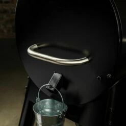 Traeger Pelletgrill PRO D2 780, Schwarz Inkl. Abdeckhaube Und Frontablage 14 Traeger Pelletgrill PRO D2 780, Schwarz Inkl. Abdeckhaube Und Frontablage -BROIL KING Verkäufe fbf03d021c93ed66622bcb4ad61e77ec