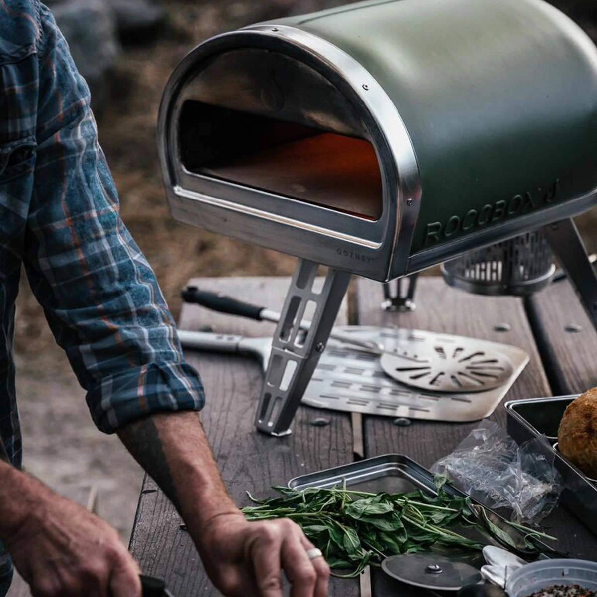 Gozney Pizzaofen Roccbox Olivgrün 4 Gozney Pizzaofen Roccbox Olivgrün – Bild 4