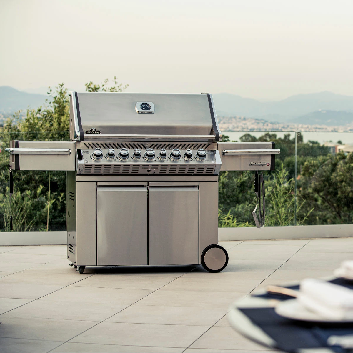 Napoleon Prestige Pro 665, Edelstahl Inkl. Drehspieß 8 Napoleon Prestige Pro 665, Edelstahl Inkl. Drehspieß – Bild 8